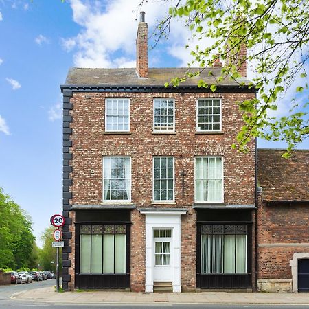 Bootham Court Grade II Duplex Apartment With Free Parking & Wi-Fi - Sleeps 2-6 People York Exteriér fotografie