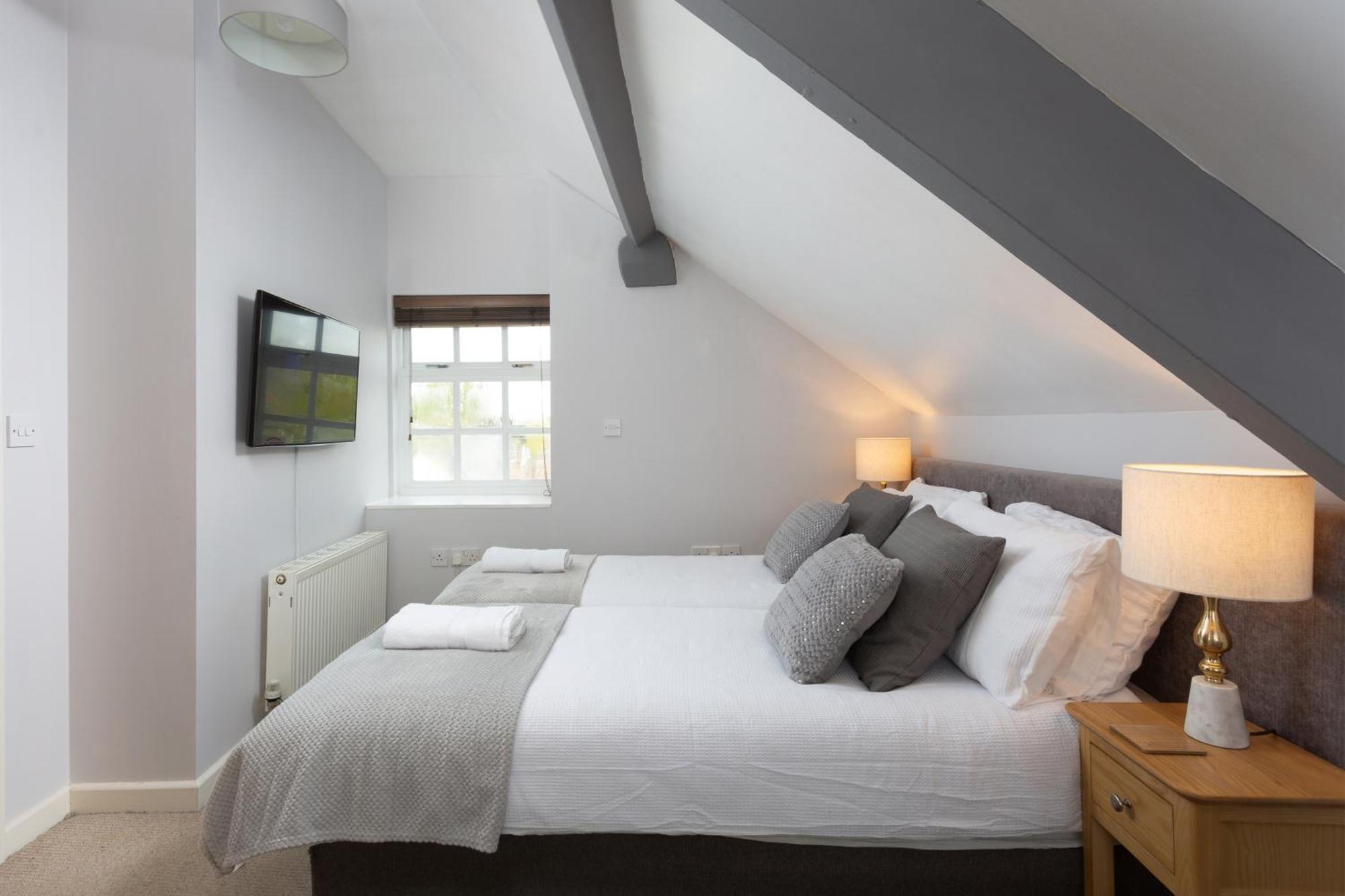 Bootham Court Grade II Duplex Apartment With Free Parking & Wi-Fi - Sleeps 2-6 People York Exteriér fotografie