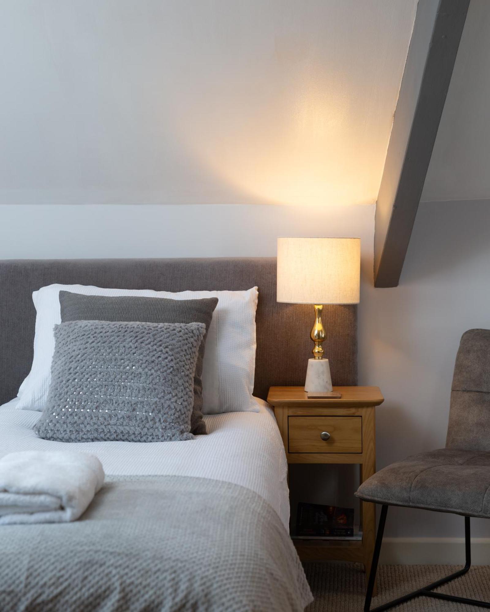 Bootham Court Grade II Duplex Apartment With Free Parking & Wi-Fi - Sleeps 2-6 People York Exteriér fotografie